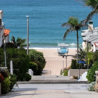 Sea View Inn at the Beach