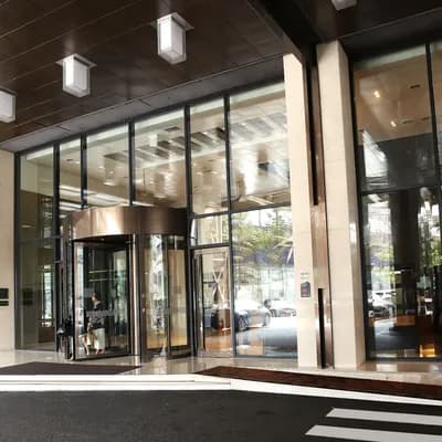The Riverside Hotel