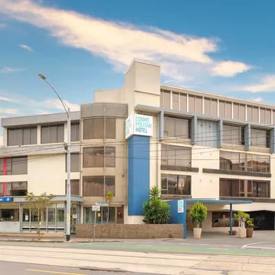 Cosmopolitan Hotel and Apartments