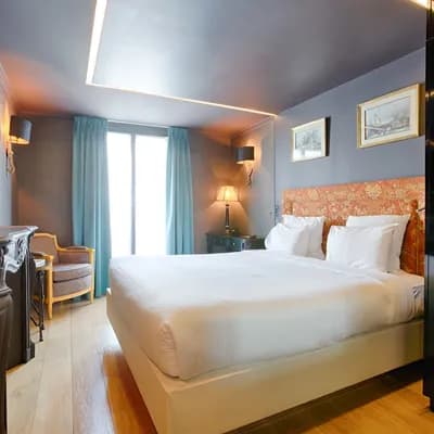 New Hotel République (ex-Albert's Hotel)