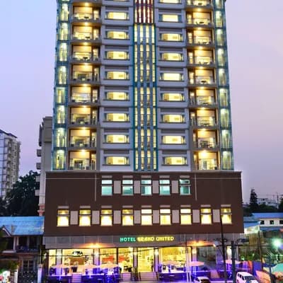 Hotel Grand United (Ahlone Branch)