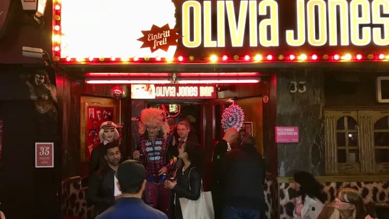 Olivia Jones Bar