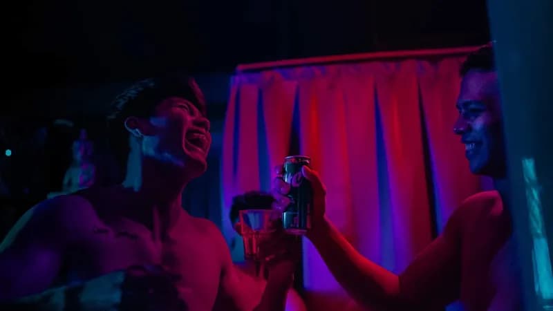 F Club