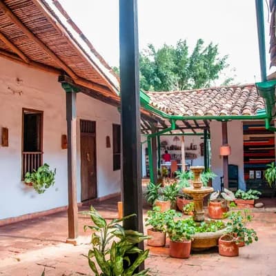 Hostal Casa Nacuma