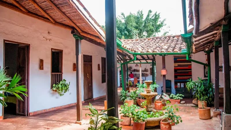 Hostal Casa Nacuma