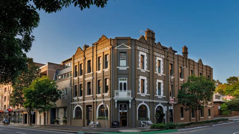 Vulcan Hotel