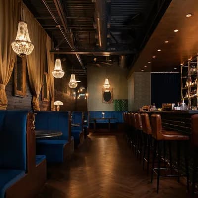 No Man's Land Cocktail Parlor & Eatery