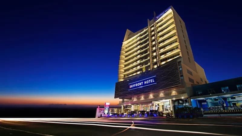Bayfront Hotel Cebu North Reclamation