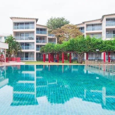 Chomview Hotel