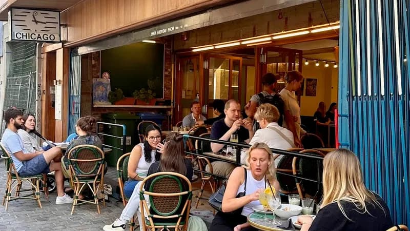 Chicago Café