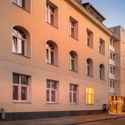 Hotel Leonet