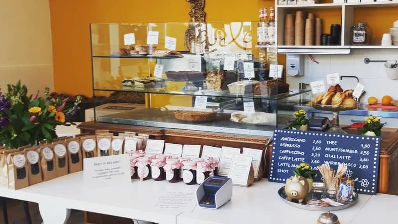 KLUTS koffie & vegan bakkerij