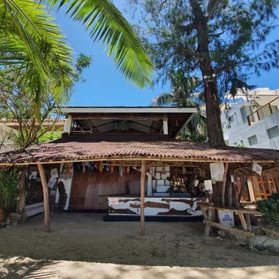 Cocoloco Boracay Beach Resort, Bar and Restaurant