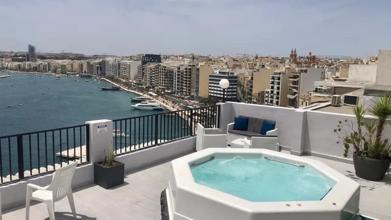 Sliema Marina Hotel