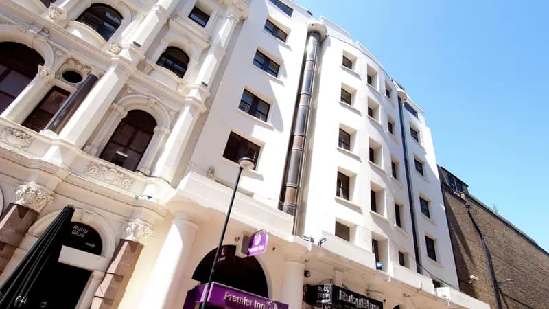 Premier Inn London Leicester Square hotel