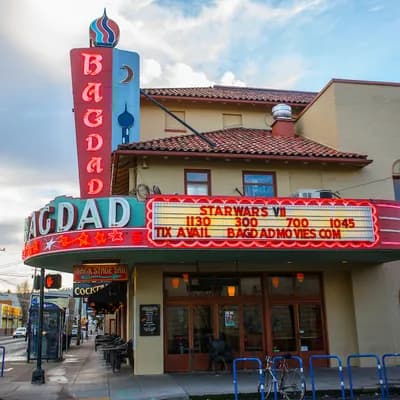 McMenamins Bagdad Theater & Pub