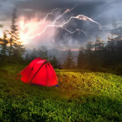 Gewitter auf Campingplätzen: Experten warnen vor Lebensgefahr