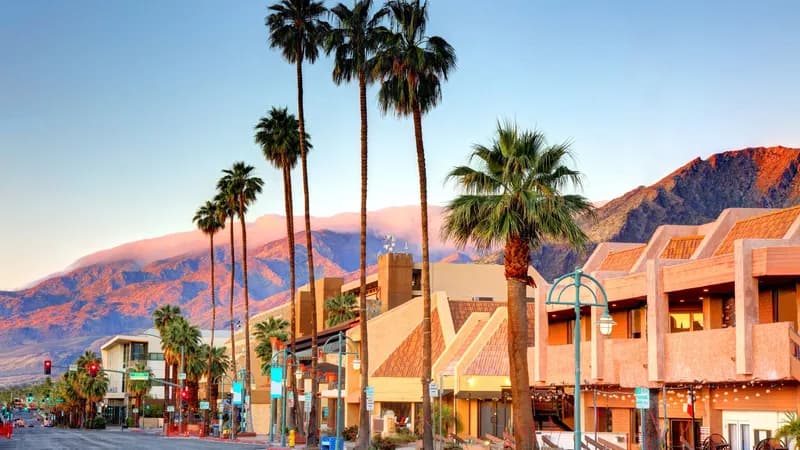 Palm Springs promeut la diversité queer avec des hôtels-boutiques et des concepts durables