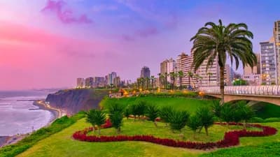 Lima: Metropole zwischen kolonialem Erbe und queerer Vielfalt