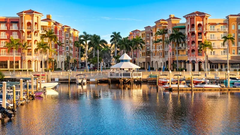 Naples s'établit comme une destination LGBTQ-friendly et diversifiée