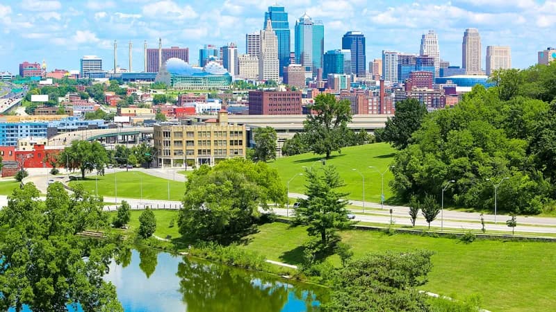 Kansas City: Vibrant LGBTQ+ Scene Between History and Innovation